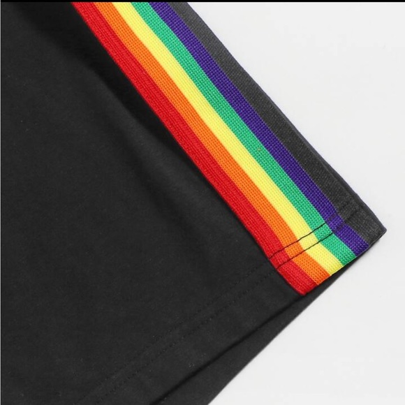 High wasted rainbow stripe shorts Size Small - Picture 5 of 5